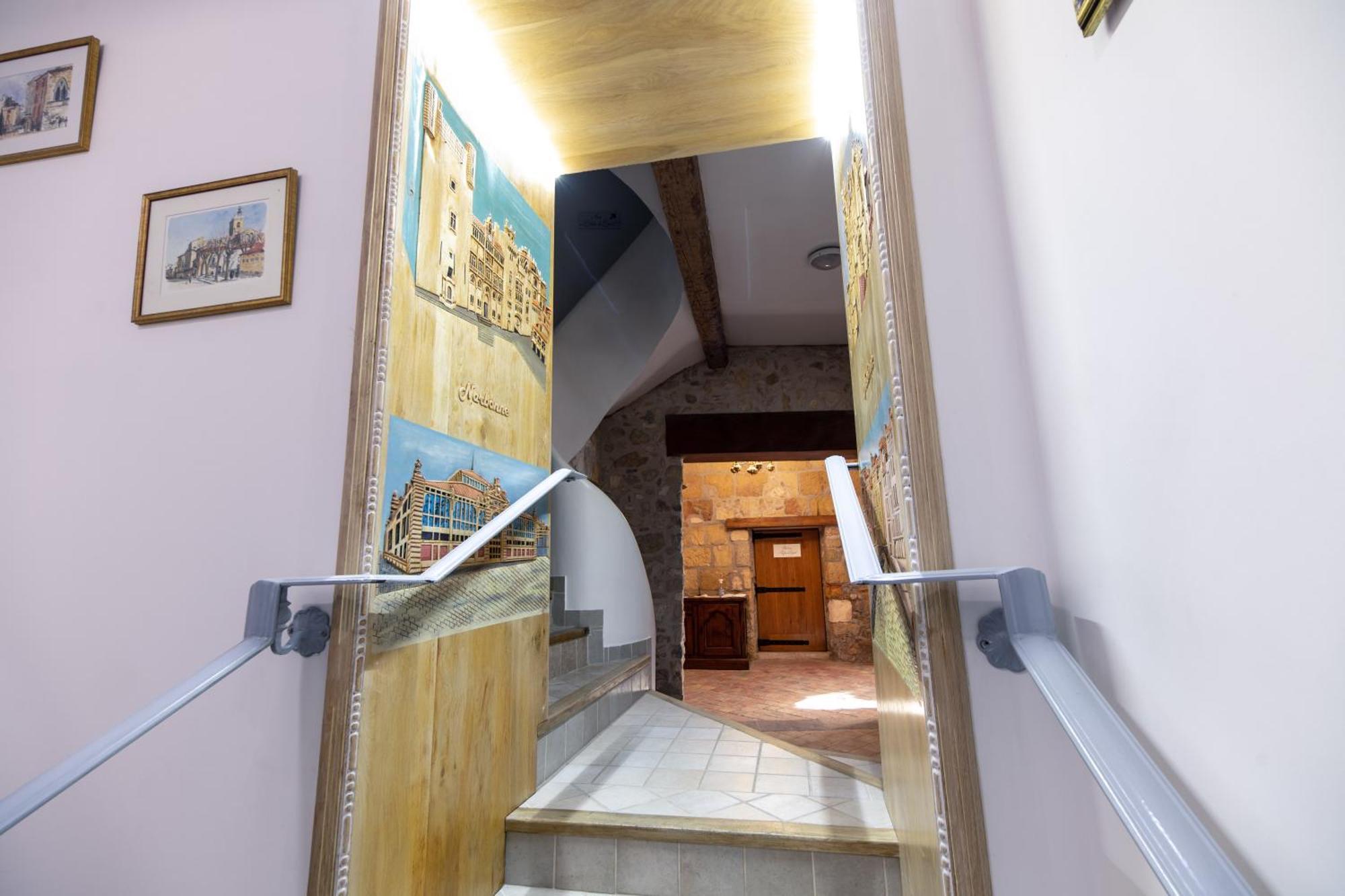 Appartement Du Couvent 纳博讷 外观 照片